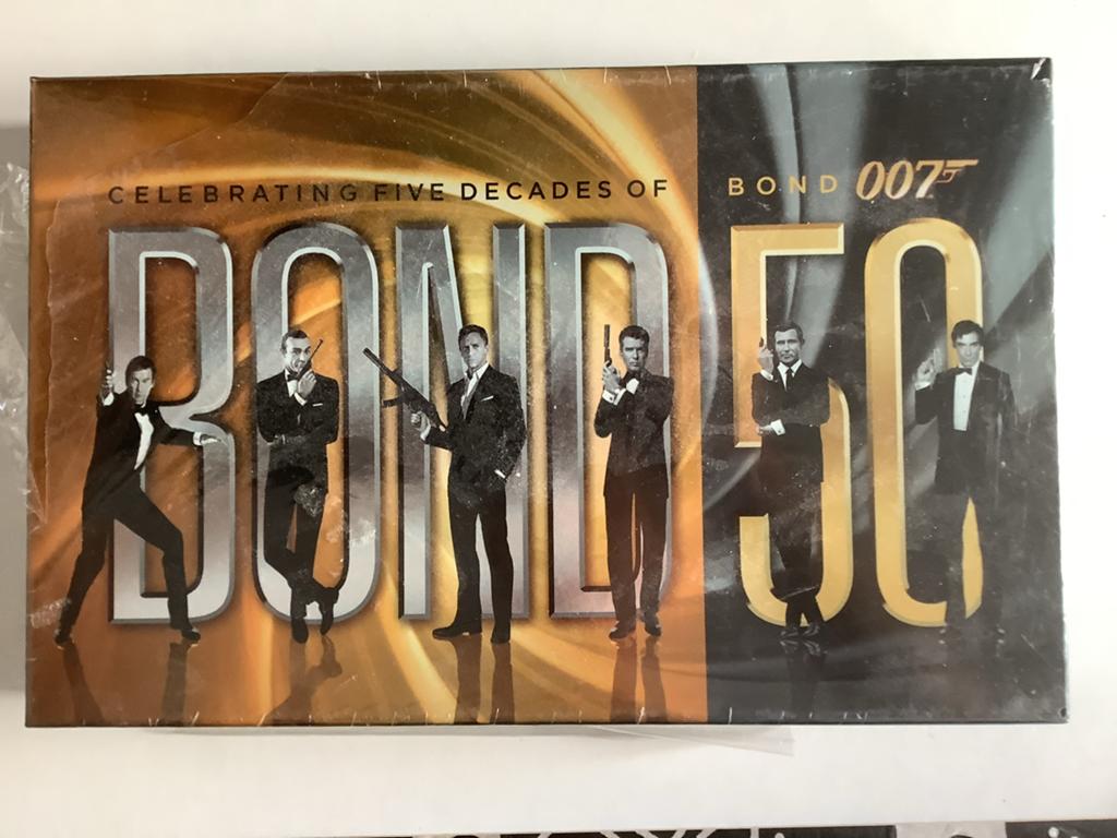 James Bond 007 Bond 50 Boxset - Nieuw in verpakking, Vanaf 12 jaar, Ophalen of Verzenden, Nieuw in verpakking, Boxset