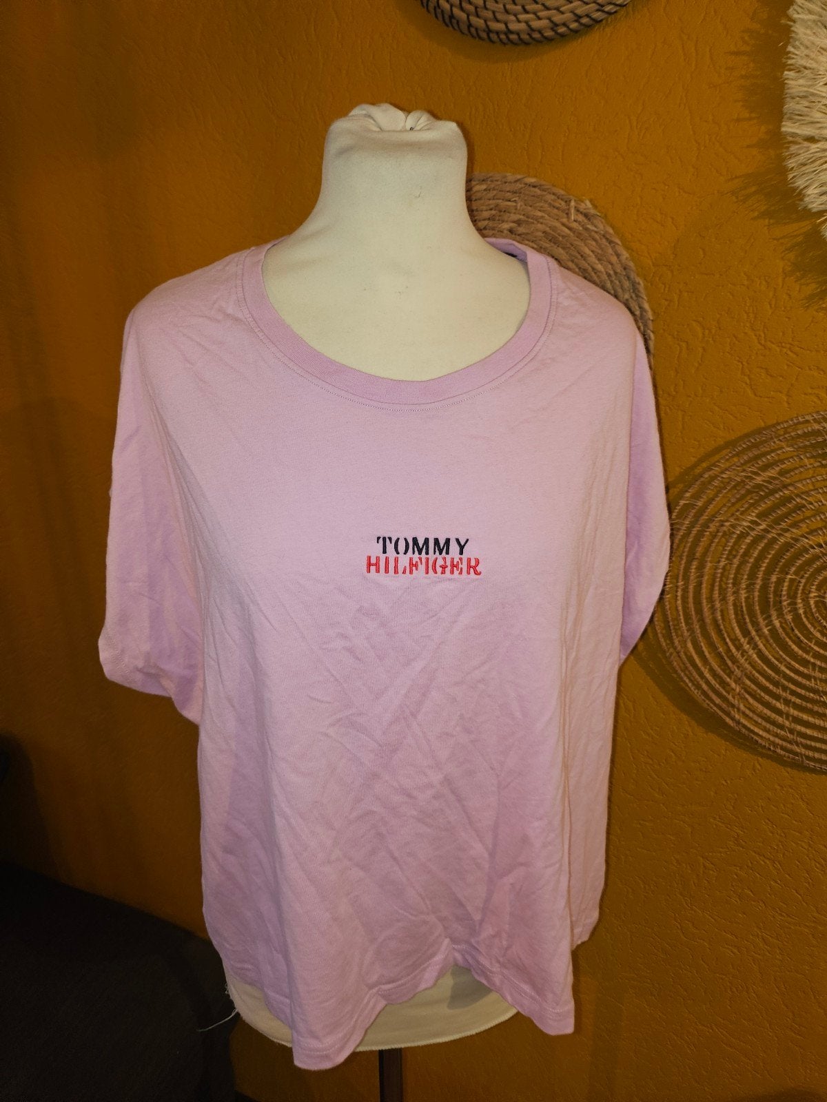 Tommy hilfiger tshirt maat xl, Kleding | Dames, Ophalen of Verzenden, Zo goed als nieuw, Maat 46/48 (XL) of groter, Korte mouw