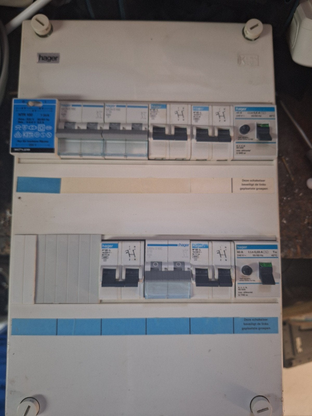 Haga groepenkast  7x 16A  zekering..2x aardlek..1x beltrafo, Ophalen of Verzenden, Gebruikt, Hager, Groepenkast