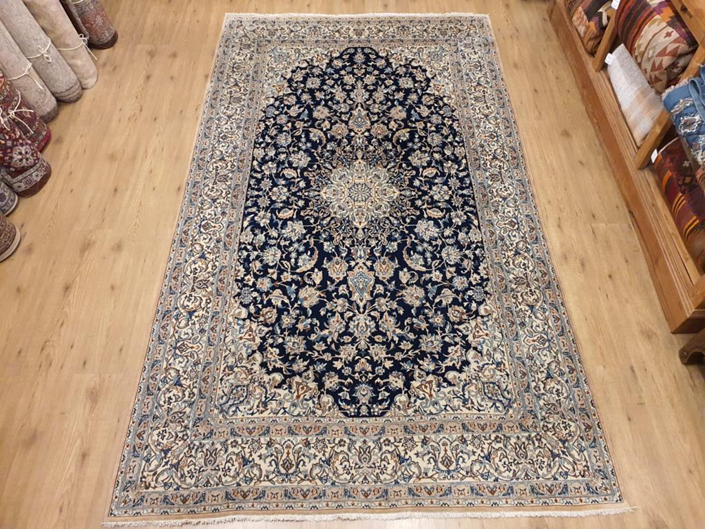 Vintage handgeknoopt perzisch tapijt nain 6la 290x165, Info@SlatsAntiek.nl, Perzisch, 150 tot 200 cm, 200 cm of meer