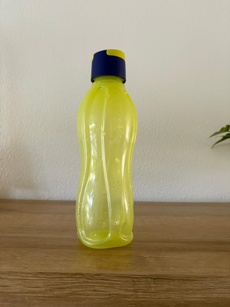 Tupperware fles, Huis en Inrichting, Keuken | Tupperware, Ophalen of Verzenden, Overige typen