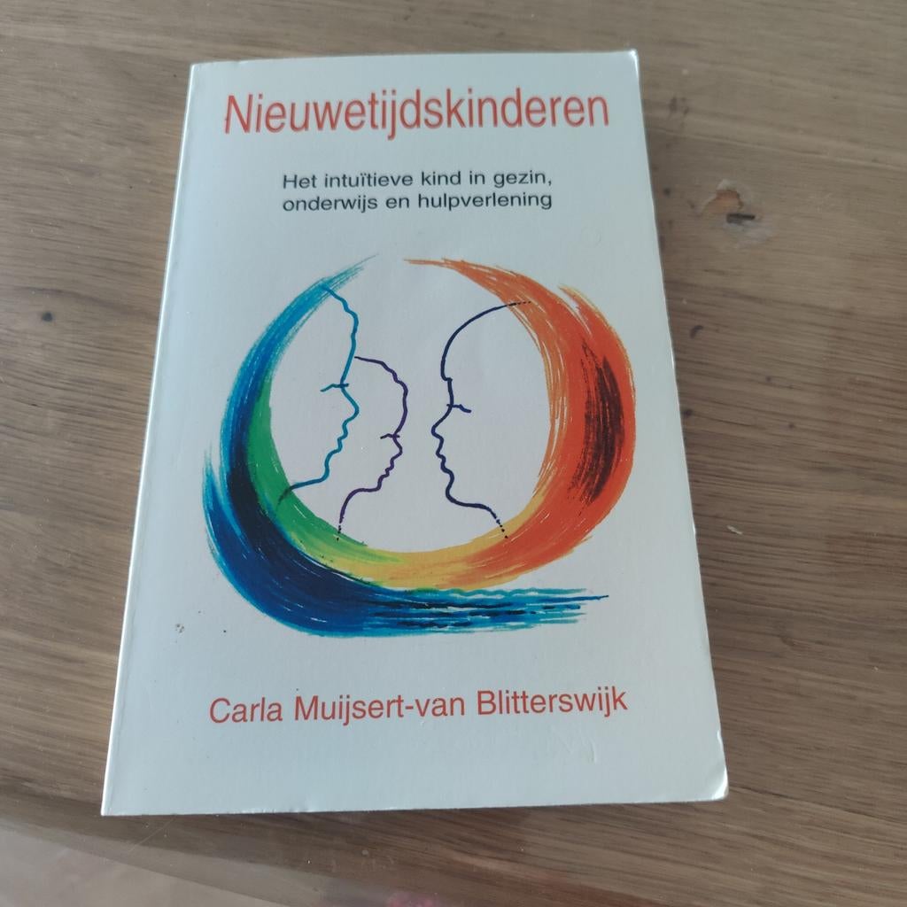 Carla Muijsert-van Blitterswijk - Nieuwetijdskinderen, Achtergrond en Informatie, Astrologie, Ophalen of Verzenden, Zo goed als nieuw