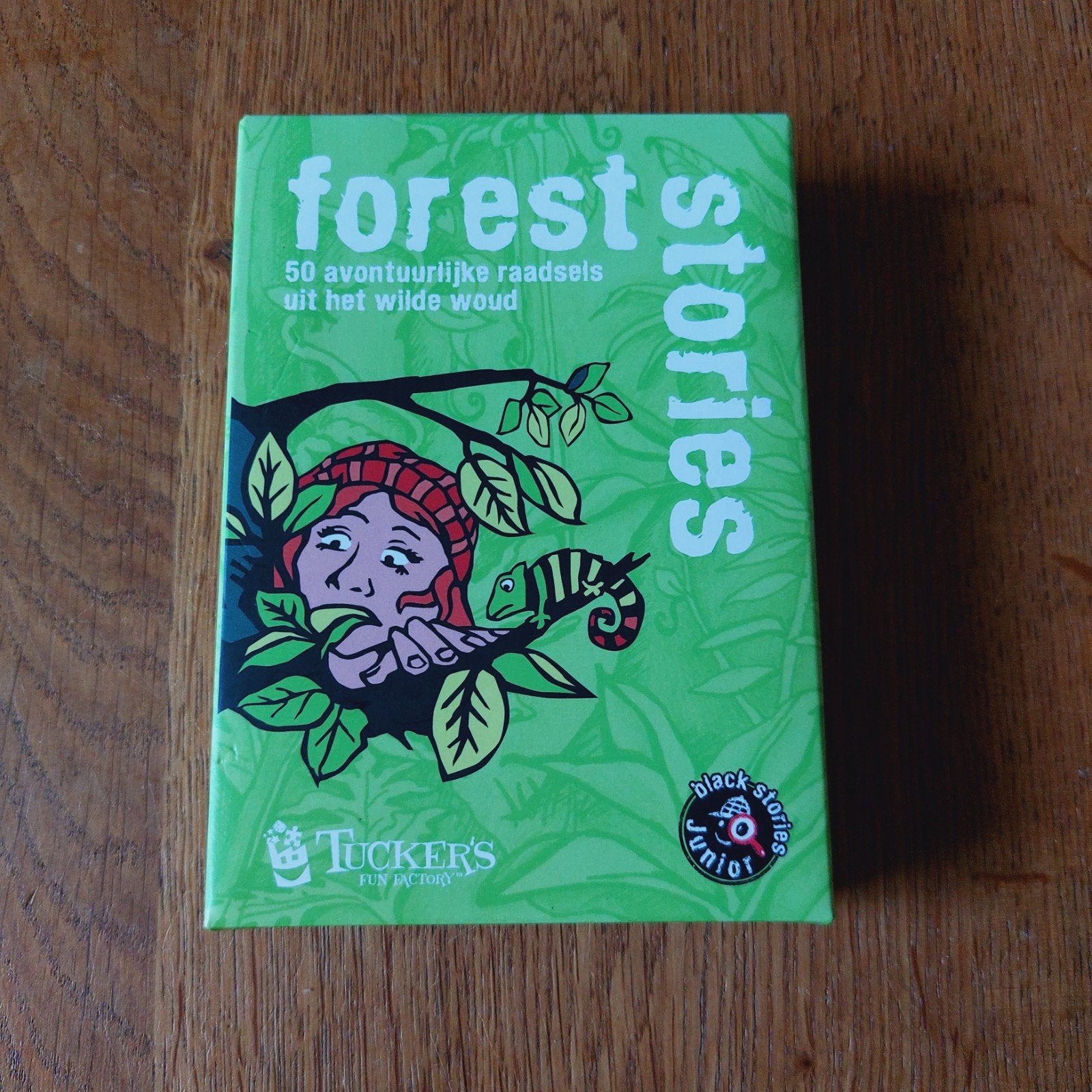 Forest Stories Junior: 50 avontuurlijke raadsels, Vijf spelers of meer, Ophalen of Verzenden, Zo goed als nieuw, Tucker's Fun Factory