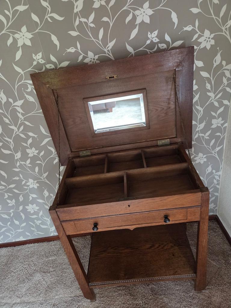 Oude tafel., Huis en Inrichting, Ophalen, Gebruikt, 25 tot 50 cm, Rechthoekig