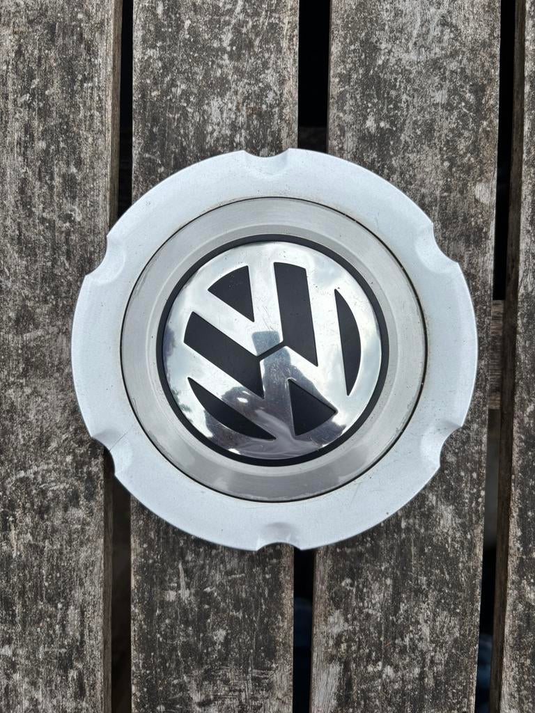 1x naafdop voor in aluminium sport velg Touran, Auto diversen, Wieldoppen, Ophalen, Zo goed als nieuw