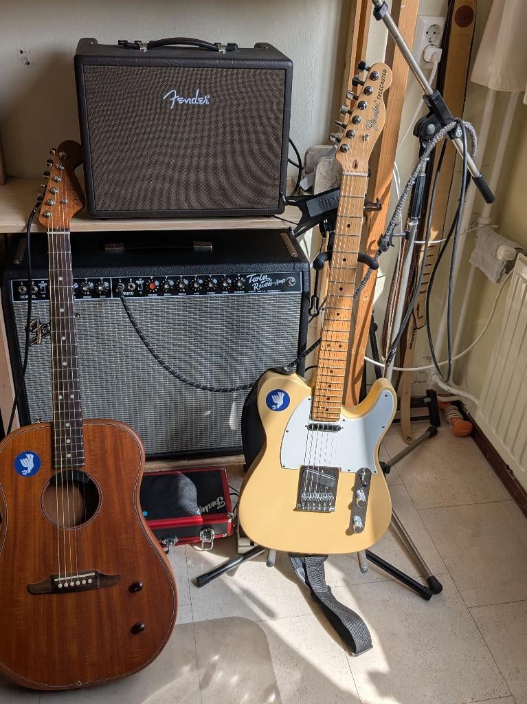 Slaggitarist-zanger (70+)  zoekt ervaren amateur rockband, Contacten en Berichten, Muziek maken en Bandleden