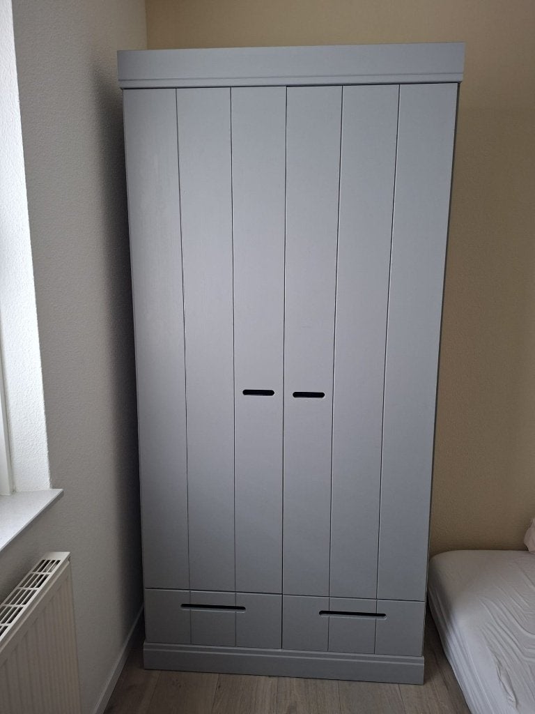 Woood kledingkast grijs, Ophalen, 50 tot 100 cm, 50 tot 75 cm, Met lade(s)