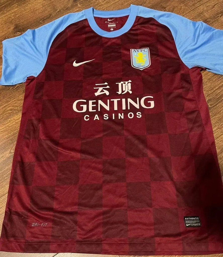 Aston Villa thuis shirt retro 2011/12 | Nieuw + Bedrukking, Sport en Fitness, Verzenden, Nieuw, Shirt