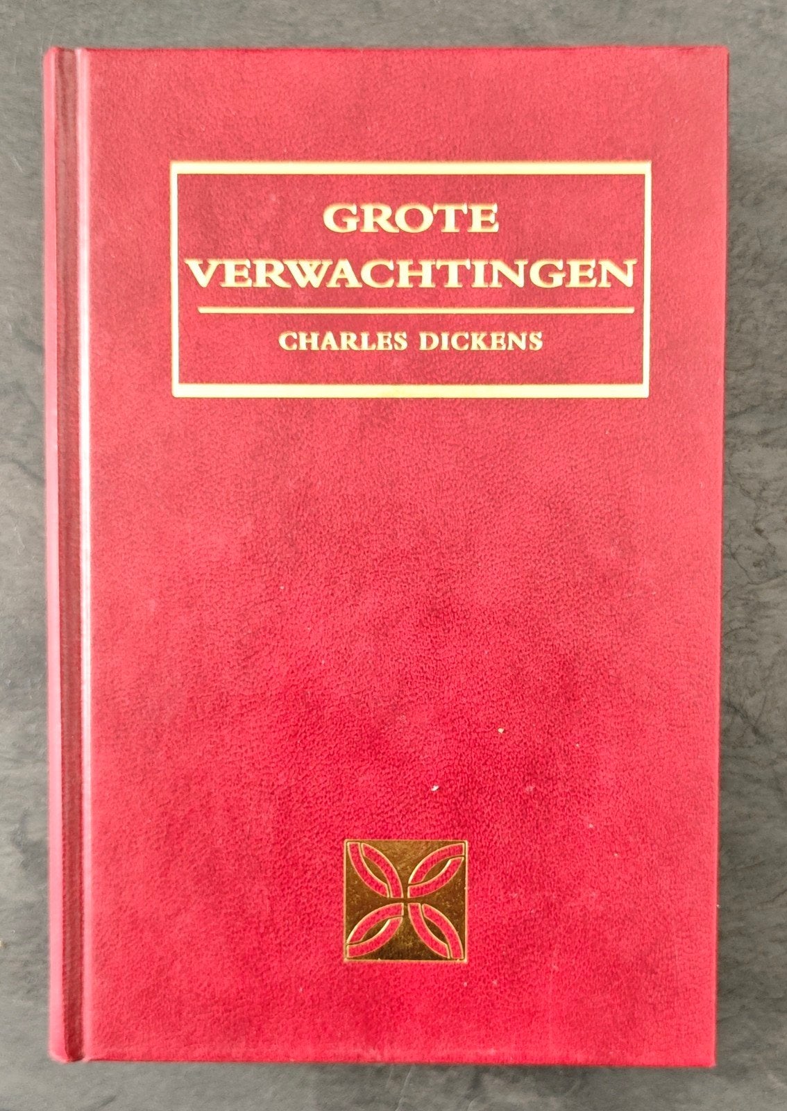Charles Dickens: Grote verwachtingen, Europa overig, Ophalen of Verzenden, Zo goed als nieuw, Charles Dickens