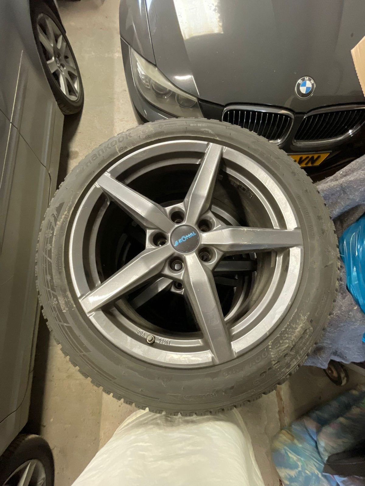245/45/18 Hankook Winter iCept Evo 3 Winterbanden met Velg, Auto-onderdelen, Banden en Velgen, Ophalen, 18 inch, Winterbanden