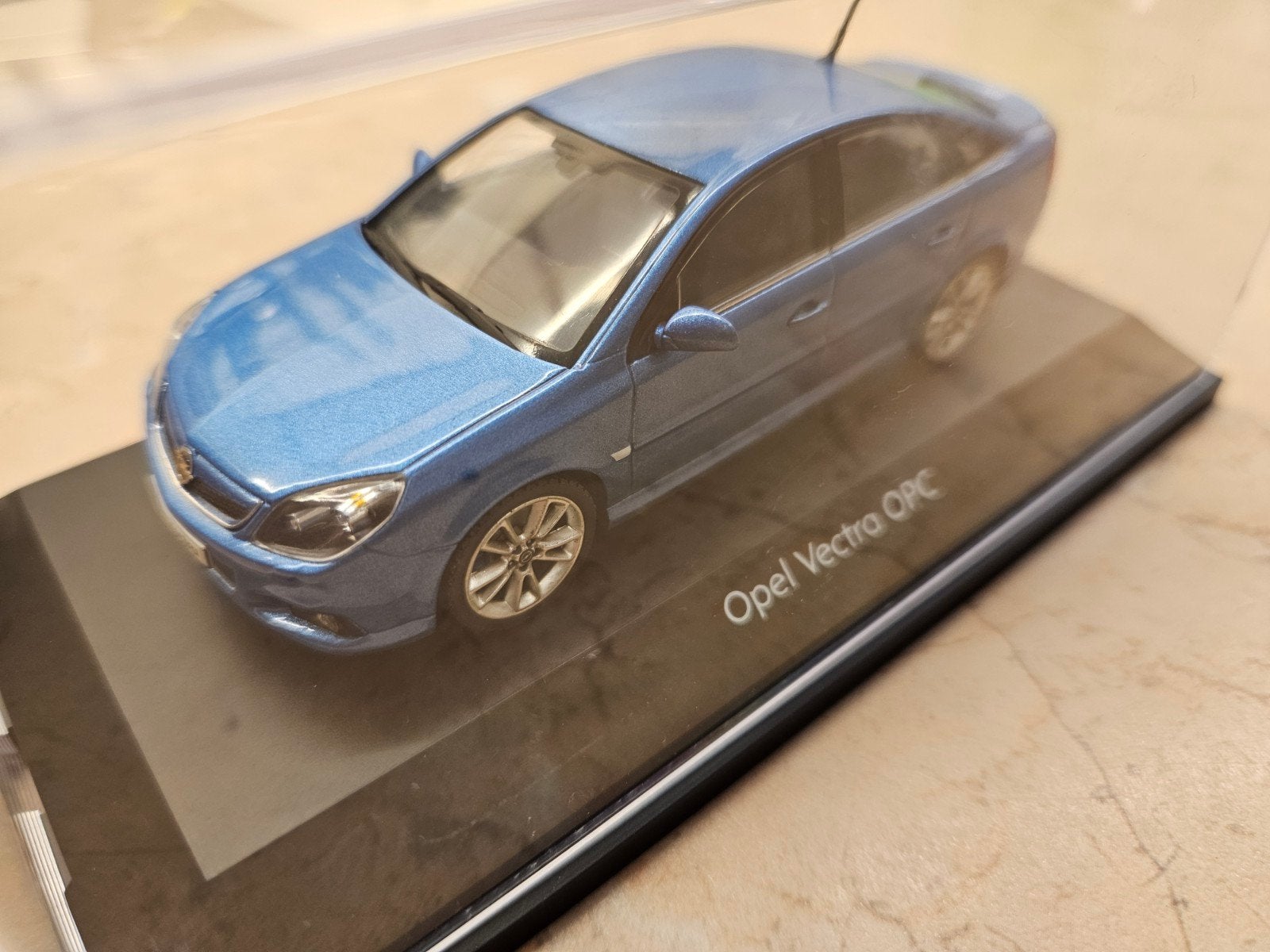 Schuco Opel Vectra C OPC Arden Blue Metallic 1:43, Hobby en Vrije tijd, Modelauto's | 1:43, Ophalen of Verzenden, Nieuw, Auto