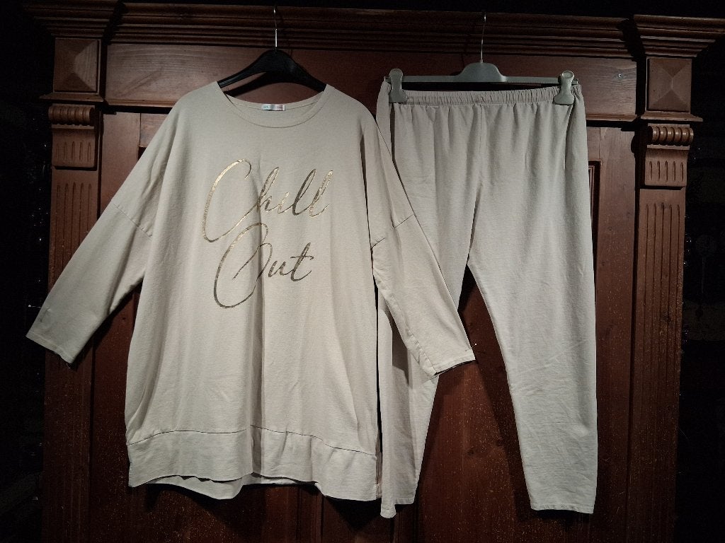Tweedelige loungewear set Made in Italy One Size, Made in Italy, Ophalen of Verzenden, Zo goed als nieuw, Maat 46/48 (XL) of groter