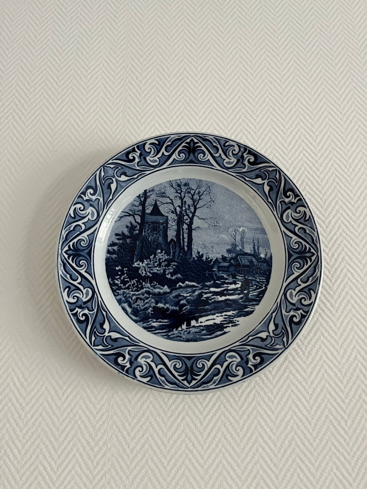 Decoratieve wandborden - Delfts blauw en bloemmotief, Antiek en Kunst, Ophalen