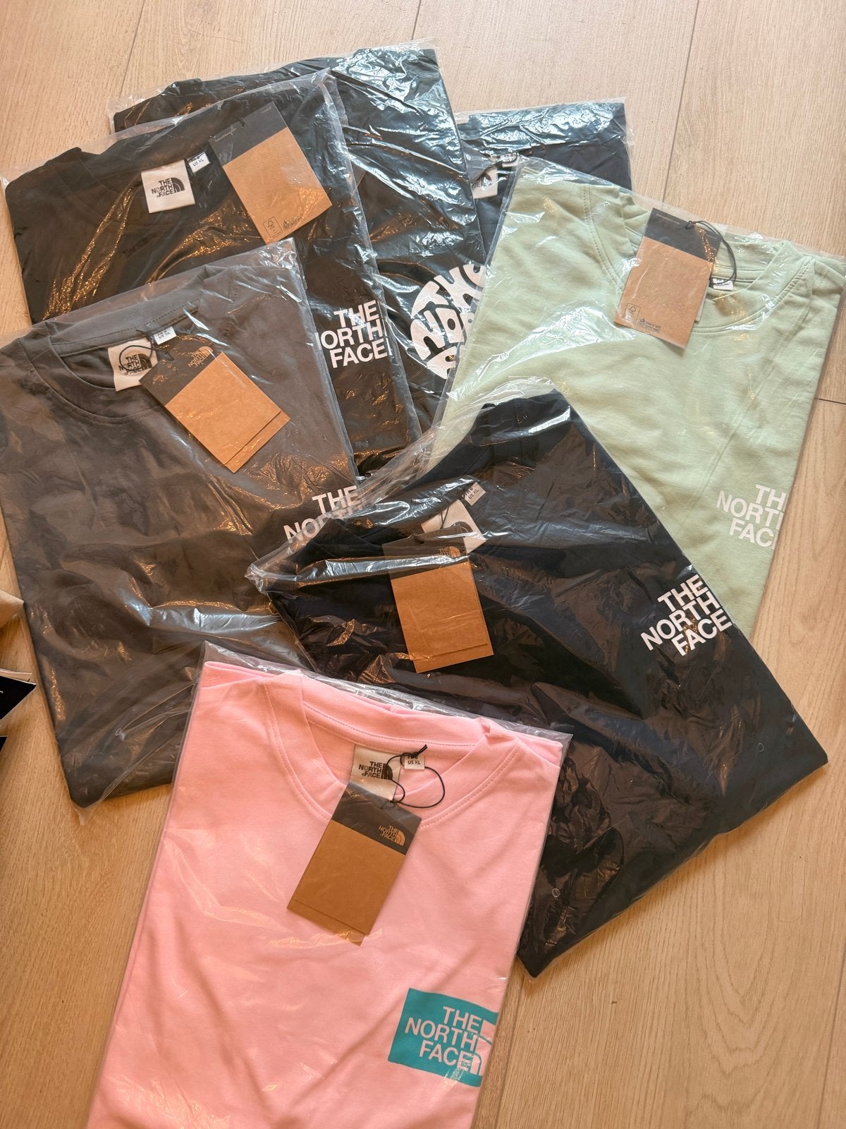 The North Face T-shirts - Diverse kleuren en maten partij, Ophalen of Verzenden, Nieuw, Overige maten, Meerkleurig