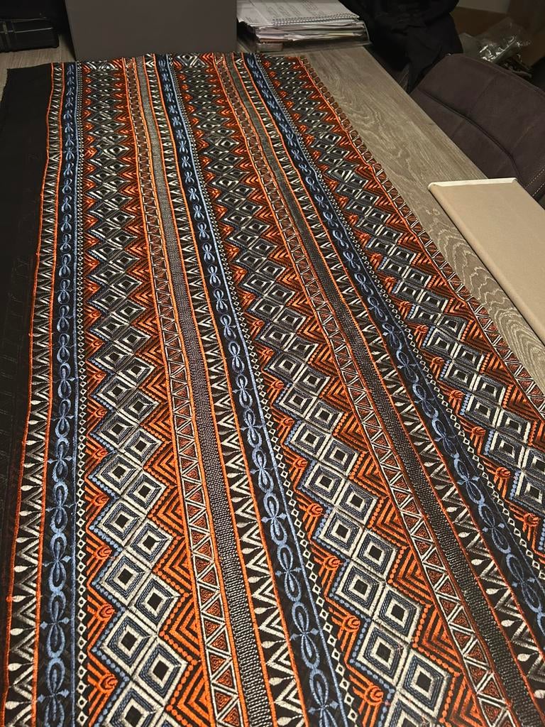 Restant stof loopgroep / 185x150 cm / oranje - blauw - zwart, 120 cm of meer, Oranje, Ophalen of Verzenden, Zo goed als nieuw