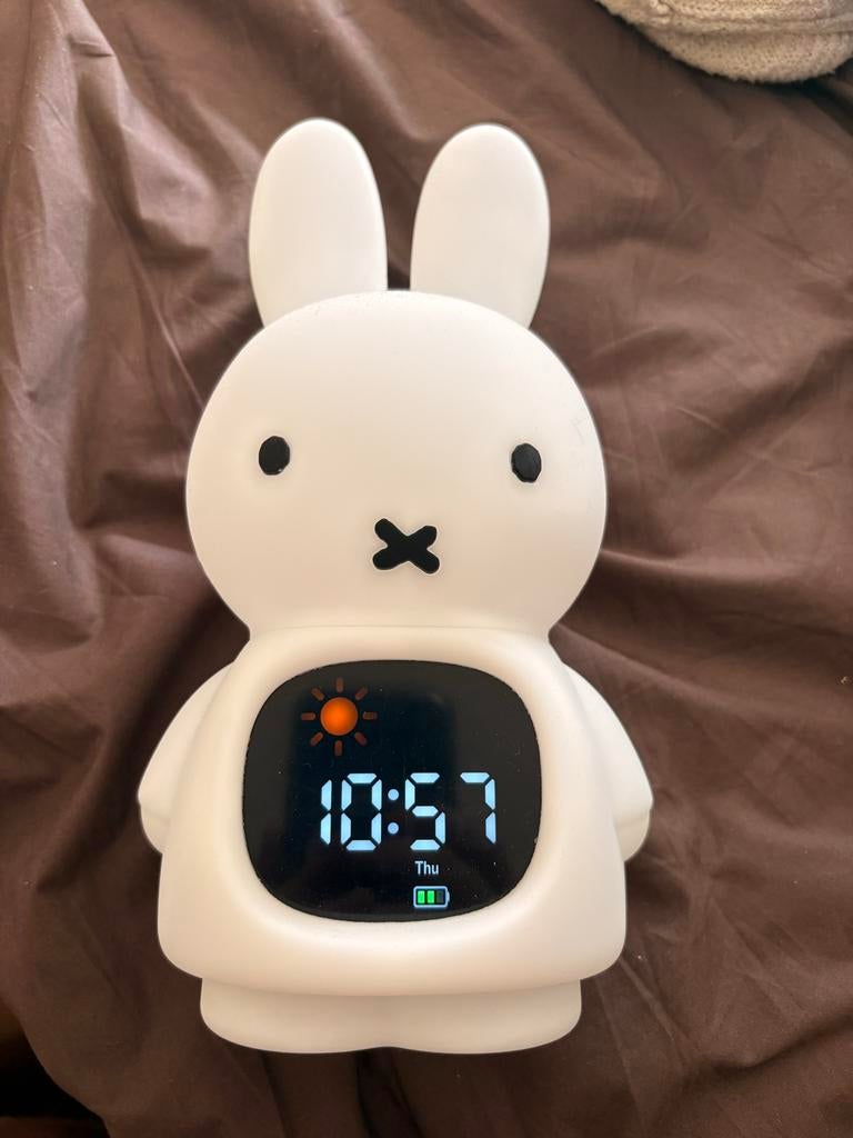 Nijntje wekker met digitale tijdsaanduiding, Ophalen, Gebruikt, Digitaal, Wekker of Tafelklok