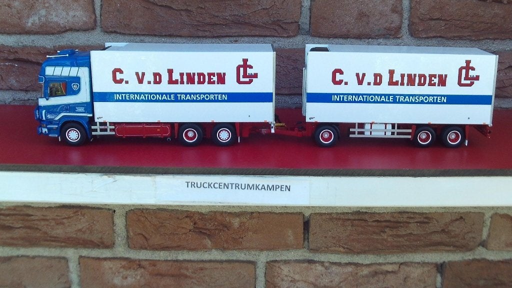 WSI  Scania  R4  Topline  van  C.  van  der  Linden.