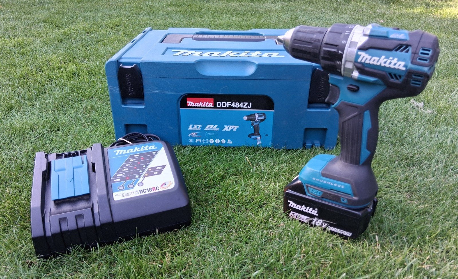 Makita DDF484 18V Brushless – 5.0Ah accu + lader + Mbox