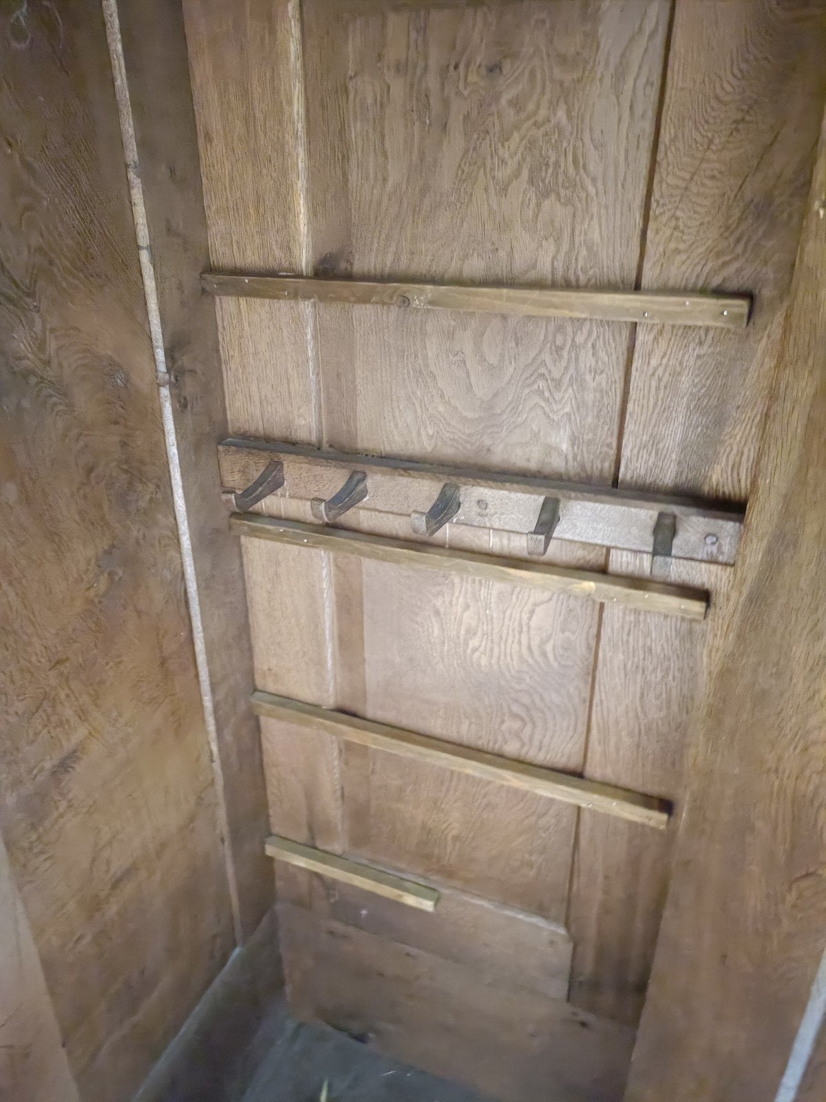 Foto 5 van Franse Armoire Rustique Kledingkast - Massief Eiken