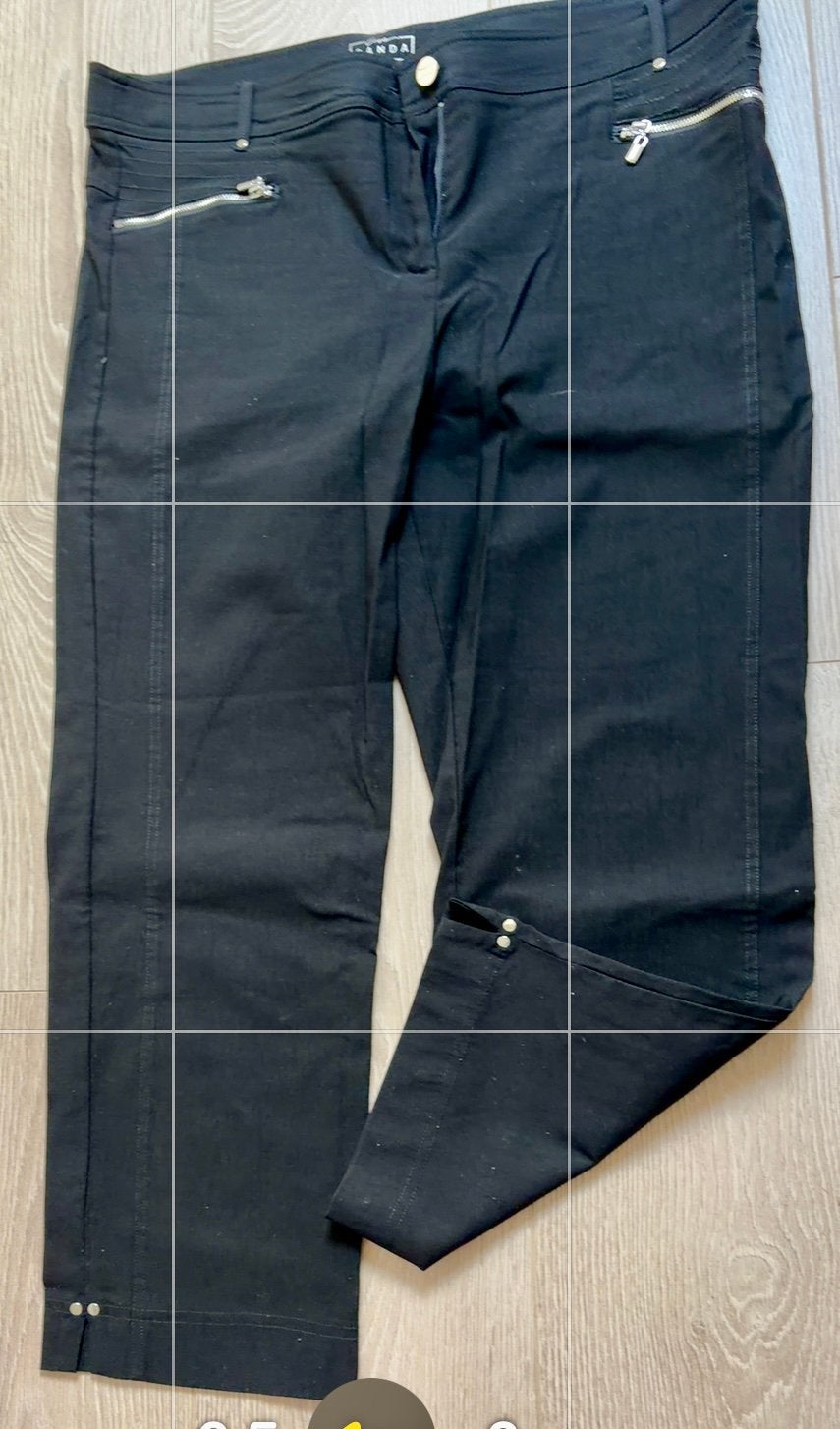Te koop, Zwarte Dames Canda pantalon € 3,00, Zwart, Maat 42/44 (L), Ophalen of Verzenden, Zo goed als nieuw