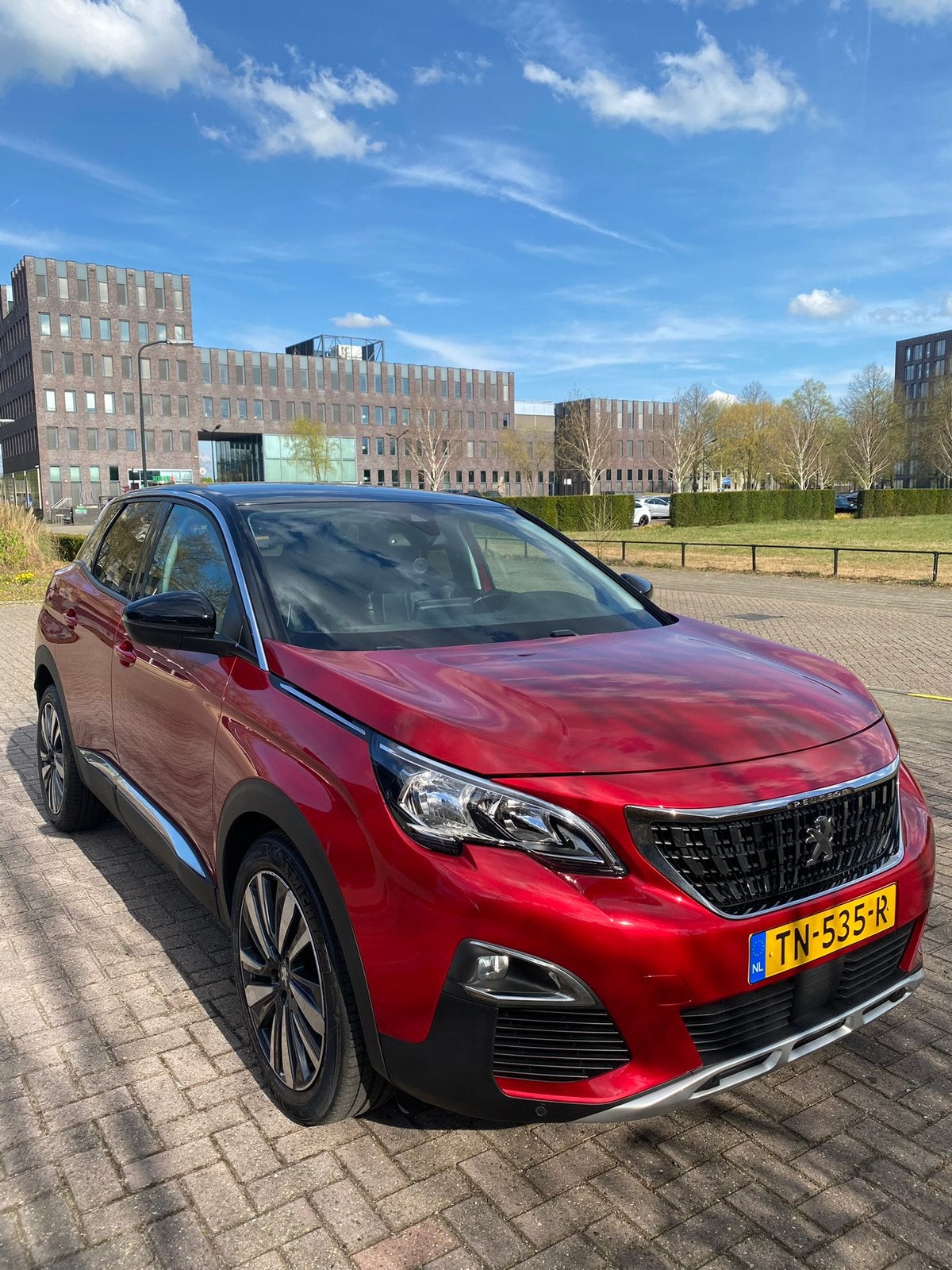 Peugeot 3008 1.2 Puretech 130pk S&S 2018 Rood, Auto's, Peugeot, Voorwielaandrijving, 15 km/l, 1295 kg, 1199 cc