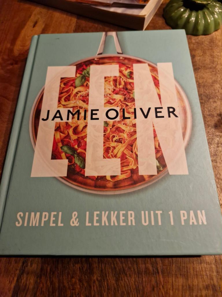 Jamie Oliver - Jamie Oliver - EEN, Boeken, Ophalen of Verzenden, Zo goed als nieuw, Jamie Oliver