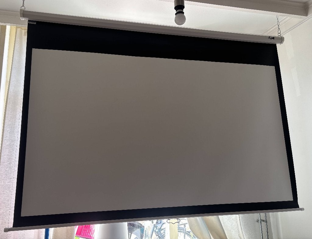 Elite Screens Projectiescherm 186 x 105, Audio, Tv en Foto, Projectieschermen, Ophalen, Handmatig, Gebruikt