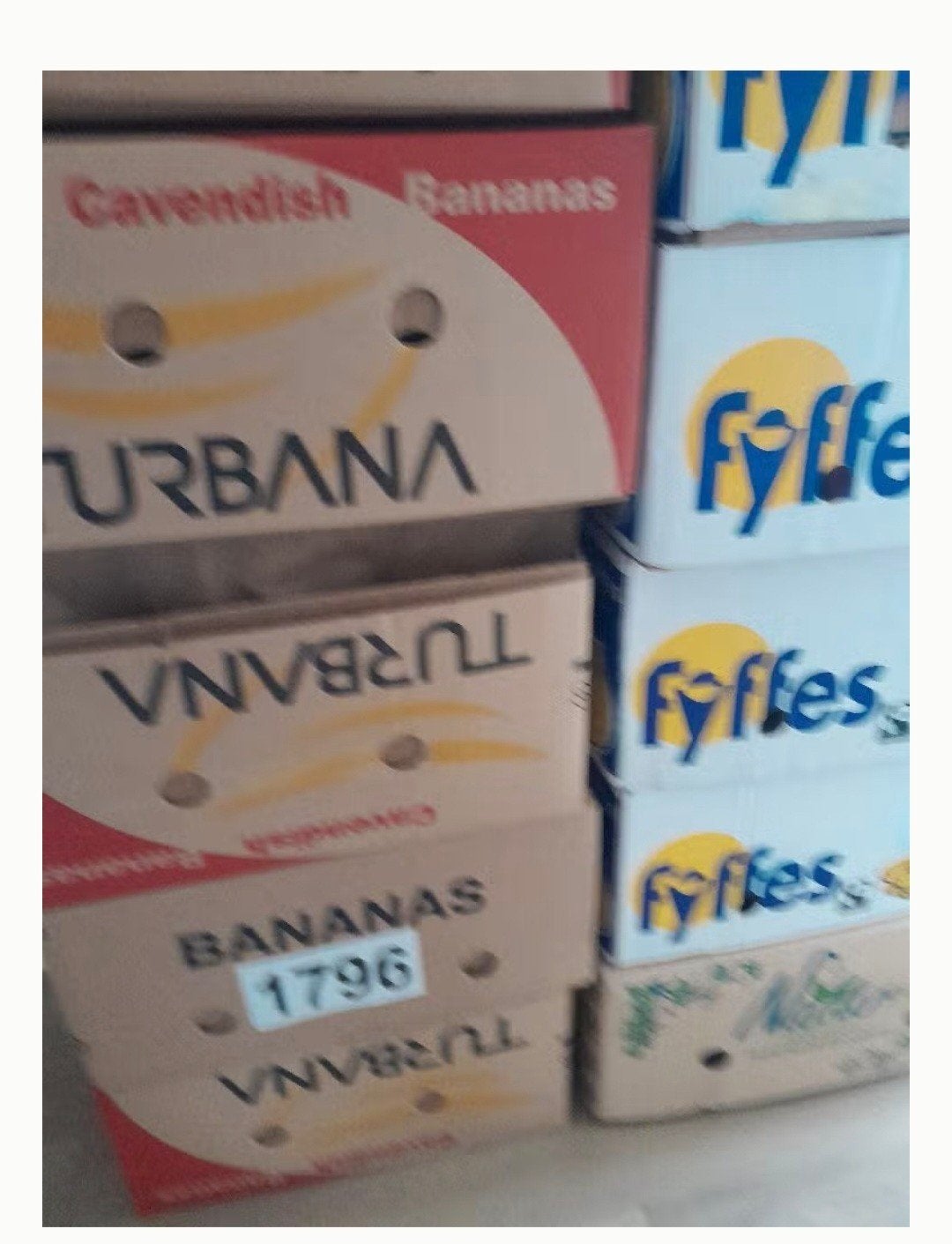 10 dozen vol met rommelmarktspullen, Ophalen, Gebruikt