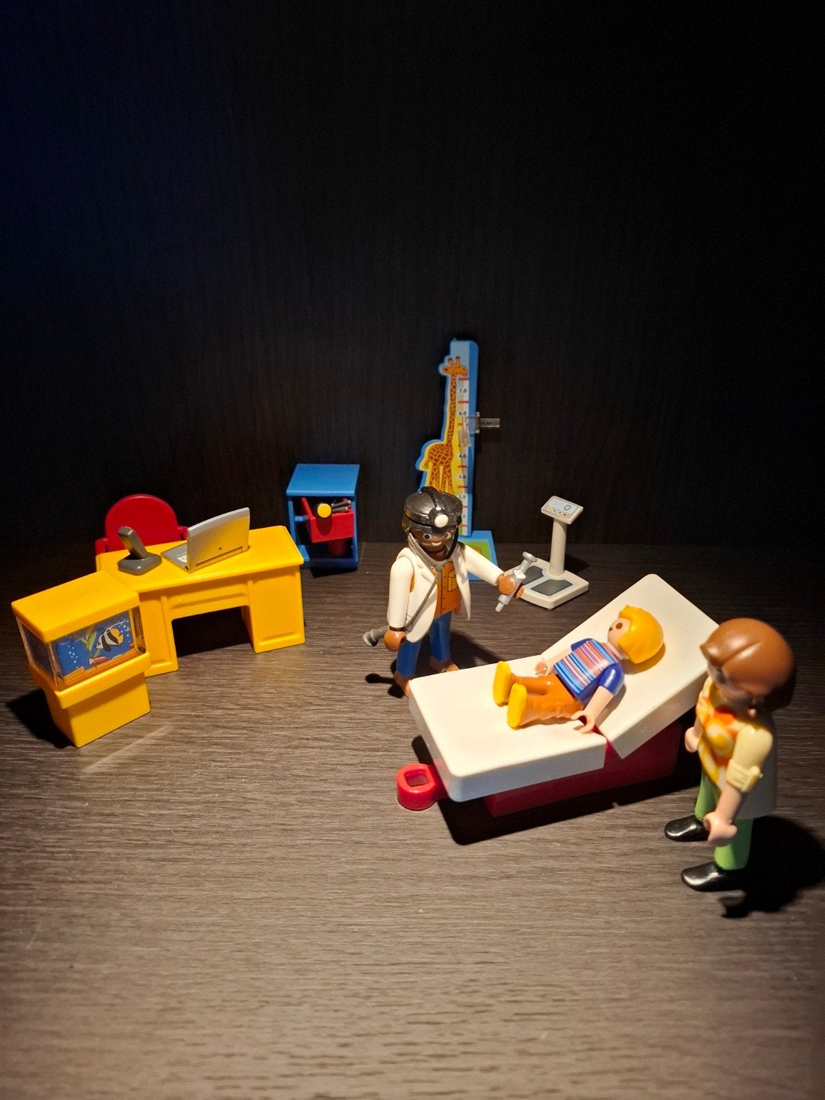 Playmobil set 70030: Bij de kinderarts, Complete set, Overige typen, Ophalen of Verzenden, Zo goed als nieuw