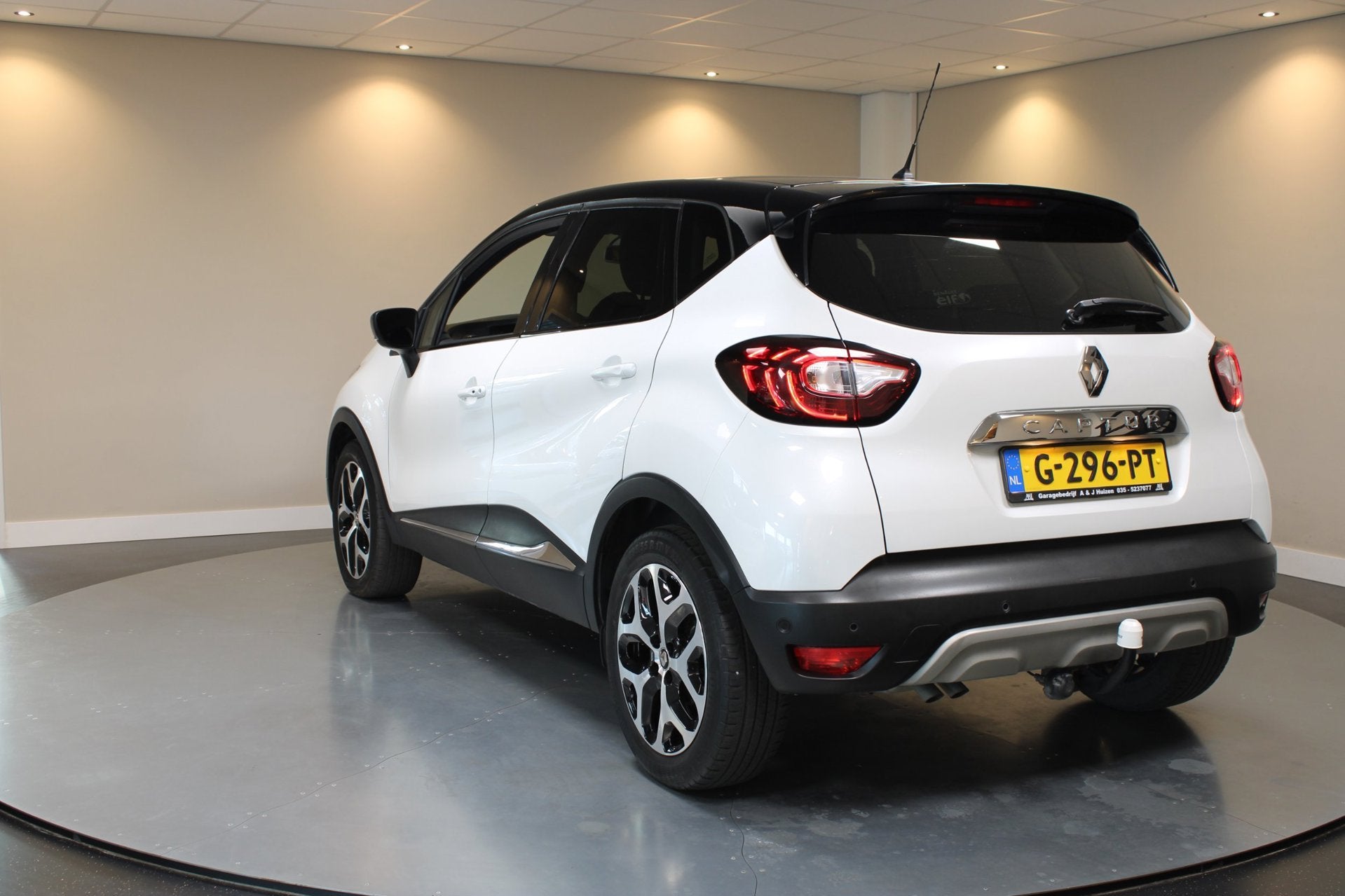 Renault Captur 1.3 TCe Intens *Automaat* Trekhaak|Camera|Nav, Auto's, Renault, Gebruikt, Euro 6, 4 cilinders, 150 pk