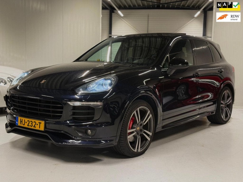 Porsche Cayenne 3.0 S E-Hybrid Pano|Trekhaak|21 inch!, Auto's, Porsche, Bedrijf, Te koop, Cayenne, 4x4, ABS, Achteruitrijcamera