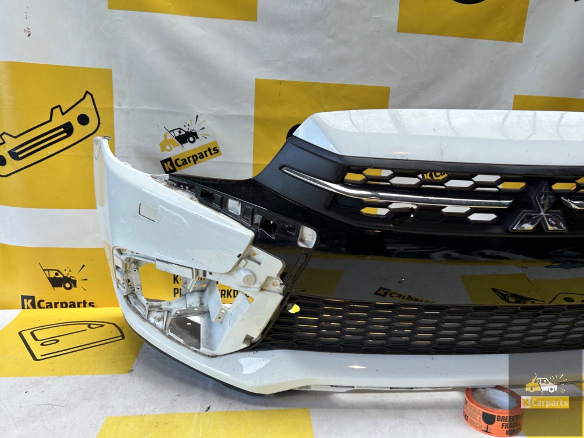 Mitsubishi ASX Outlander Sport voorbumper KLS 6400J025ZZ, Info@fabrikant.eu, Ophalen of Verzenden, Fabrikant BV, Gebruikt