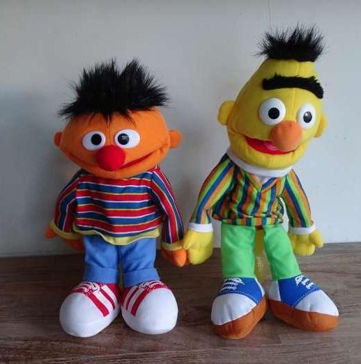 Bert en Ernie uit Sesamstraat poppenkastpopen handpoppen, Overige merken, Overige karakters, Overige typen, Ophalen of Verzenden