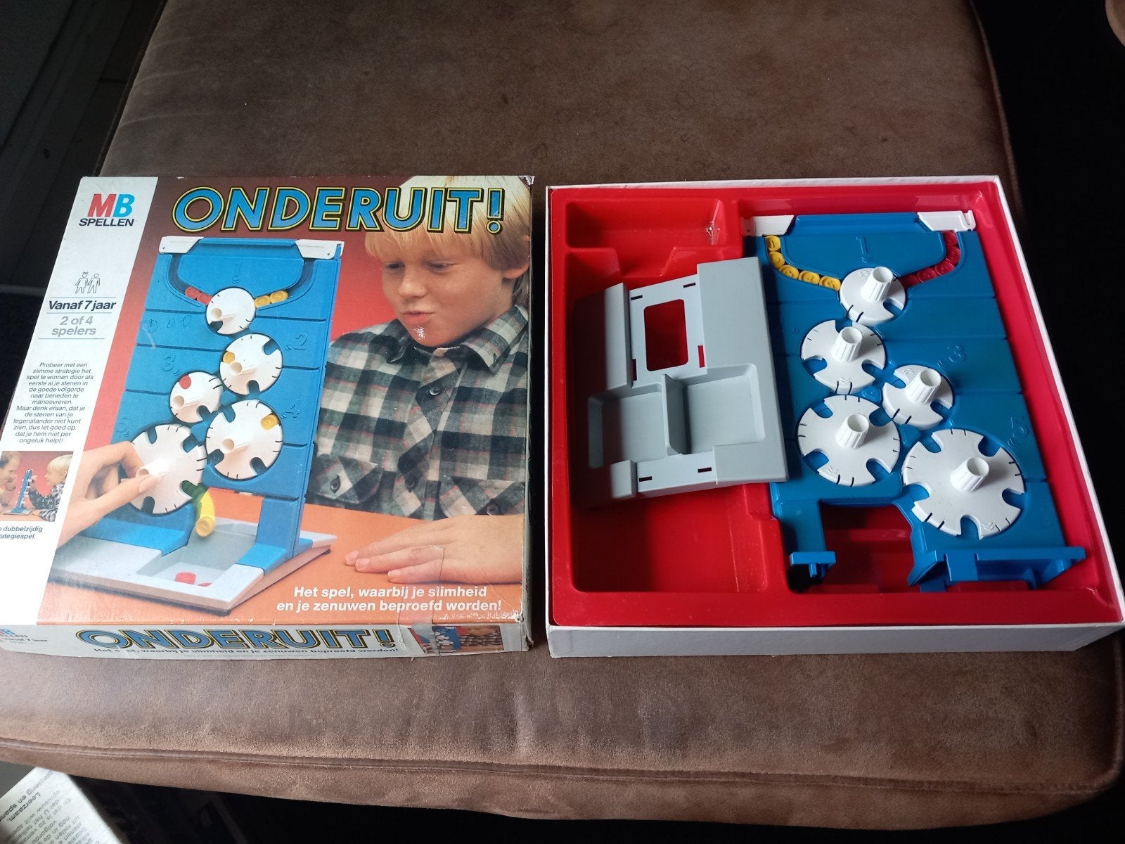 MB Spellen Onderuit! Bordspel - Vanaf 7 jaar, Onbekend, raadpleeg de verpakking voor details, Ophalen of Verzenden, Onbekend, raadpleeg de verpakking voor details