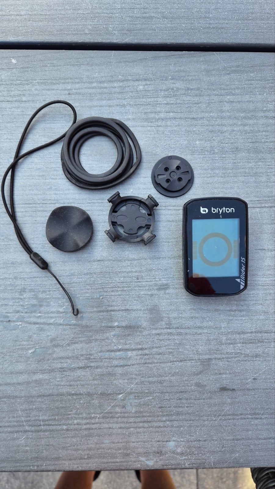 Bryton Rider 15 GPS Fietscomputer met accessoires, Ophalen of Verzenden, Draadloos, Zo goed als nieuw