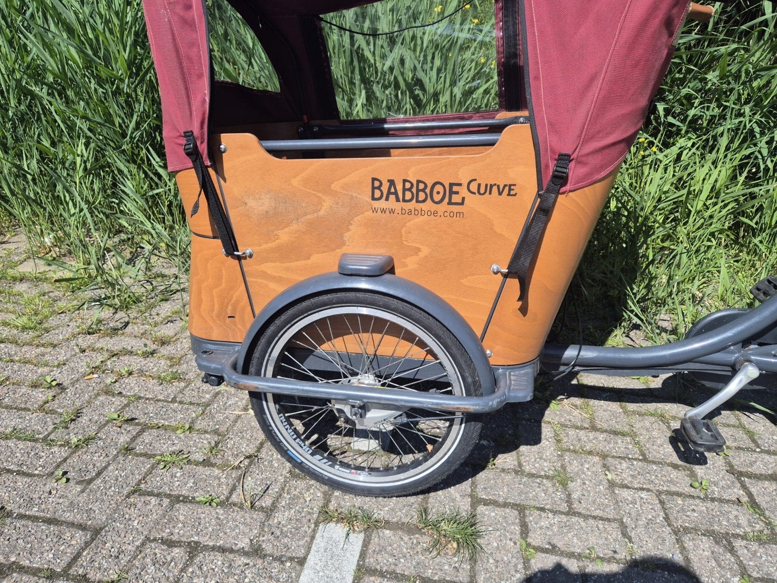 goed en netjes deze bakfiets is niet elektrisch 
bakfiets he, Ophalen, Gebruikt, 4 kinderen of meer, Huif