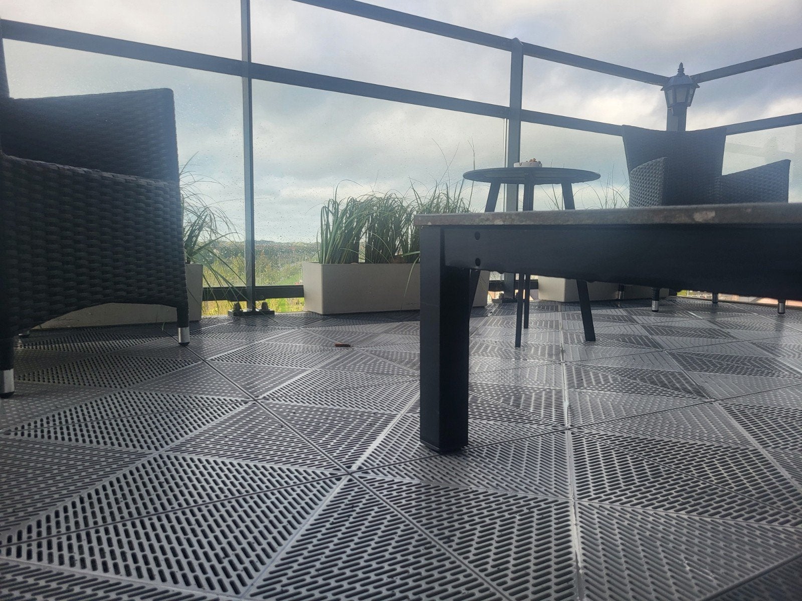 27x Kunststof vloertegels voor balkon/terras, Tuin en Terras, Ophalen, Gebruikt, Kunststof