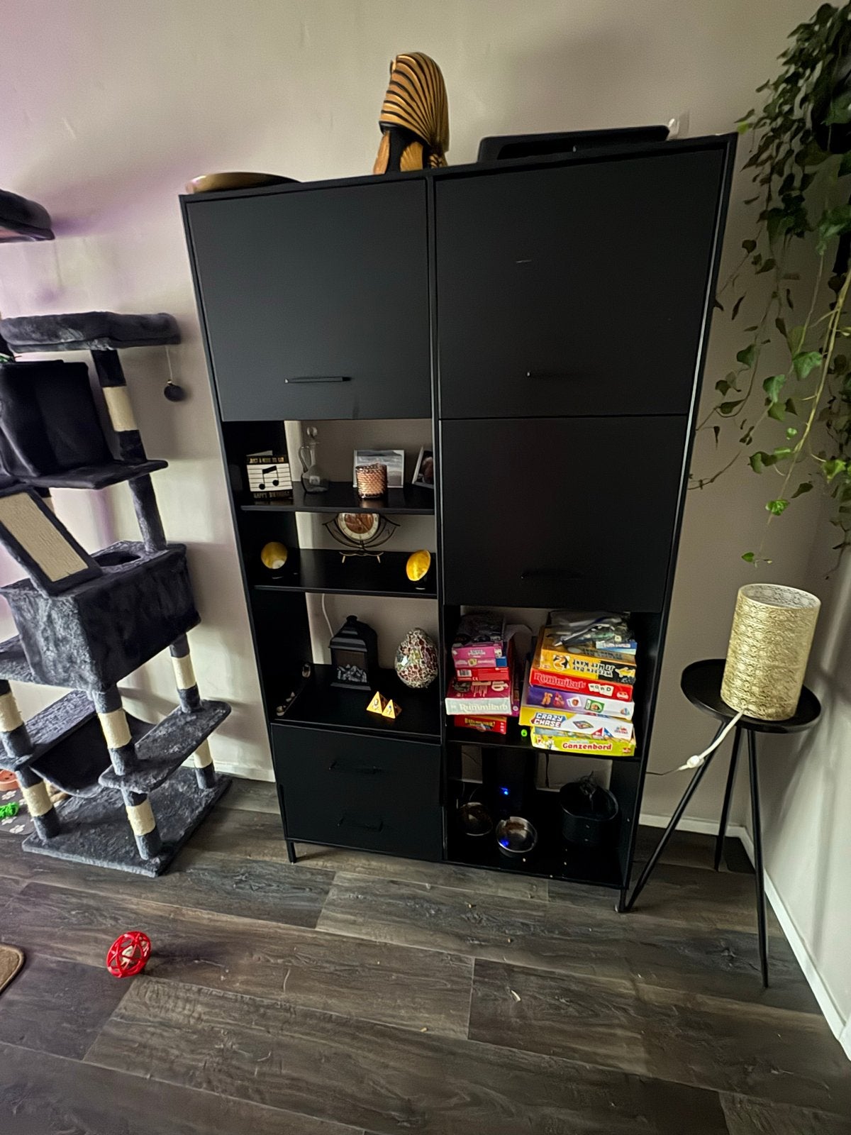 Zwarte wandkast, Huis en Inrichting, Kasten | Wandmeubels, Ophalen of Verzenden, Gebruikt