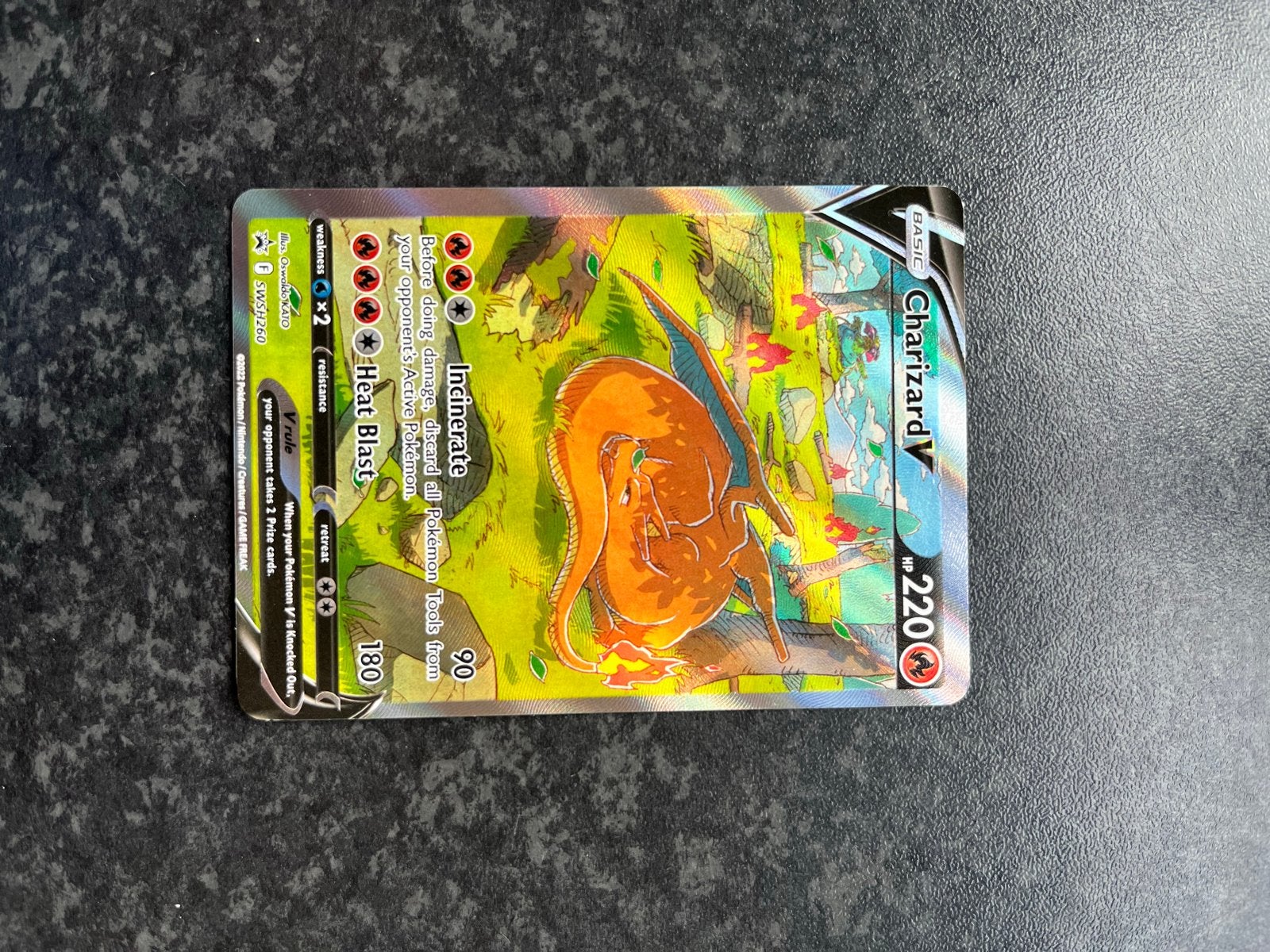 Charizard V SWSH260 Pokémon Kaart, Ophalen of Verzenden, Zo goed als nieuw, Losse kaart, Foil