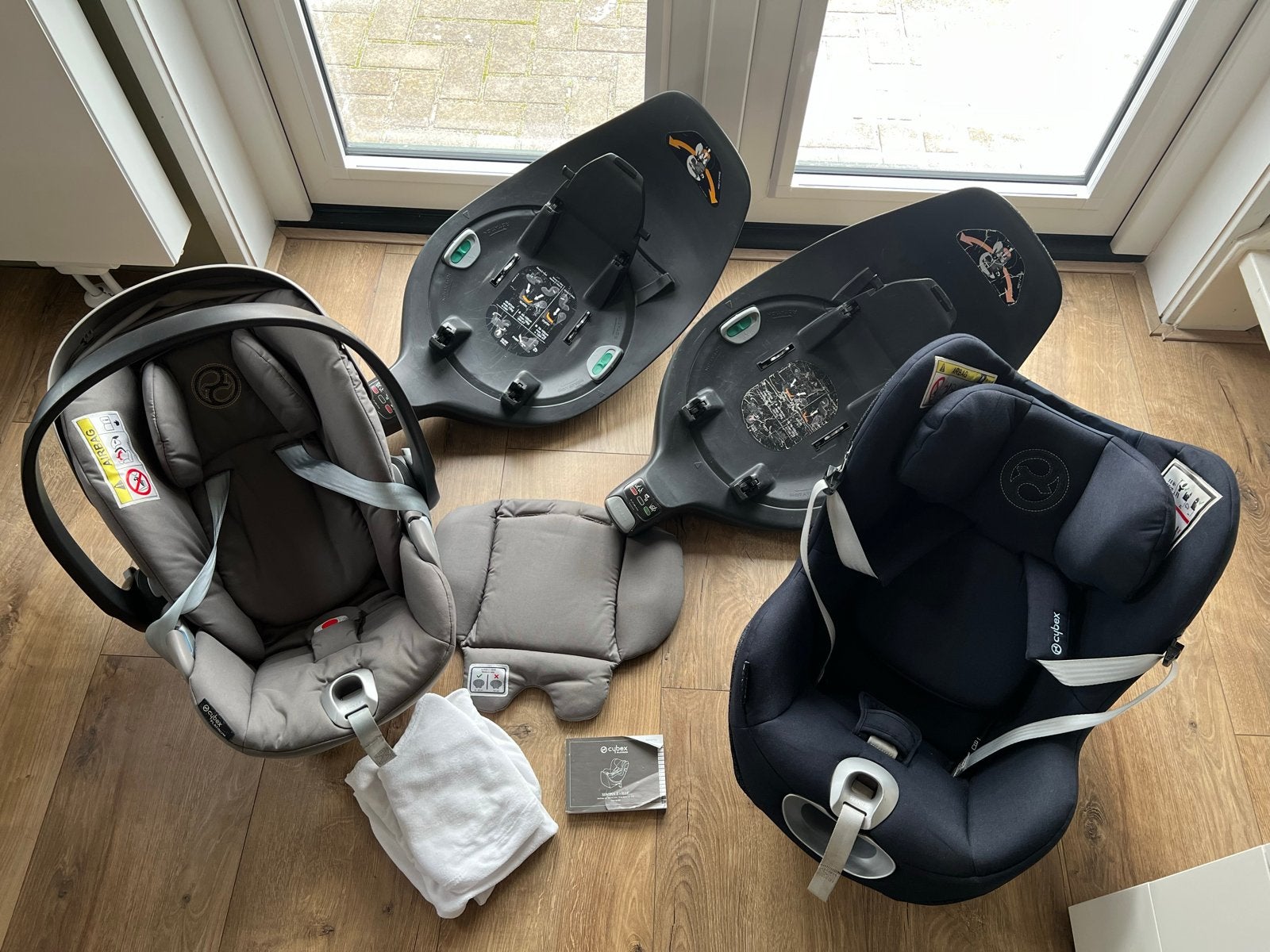 Zeer complete Cybex autostoelen set!, 0 t/m 18 kg, Verstelbare rugleuning, Zo goed als nieuw, Isofix