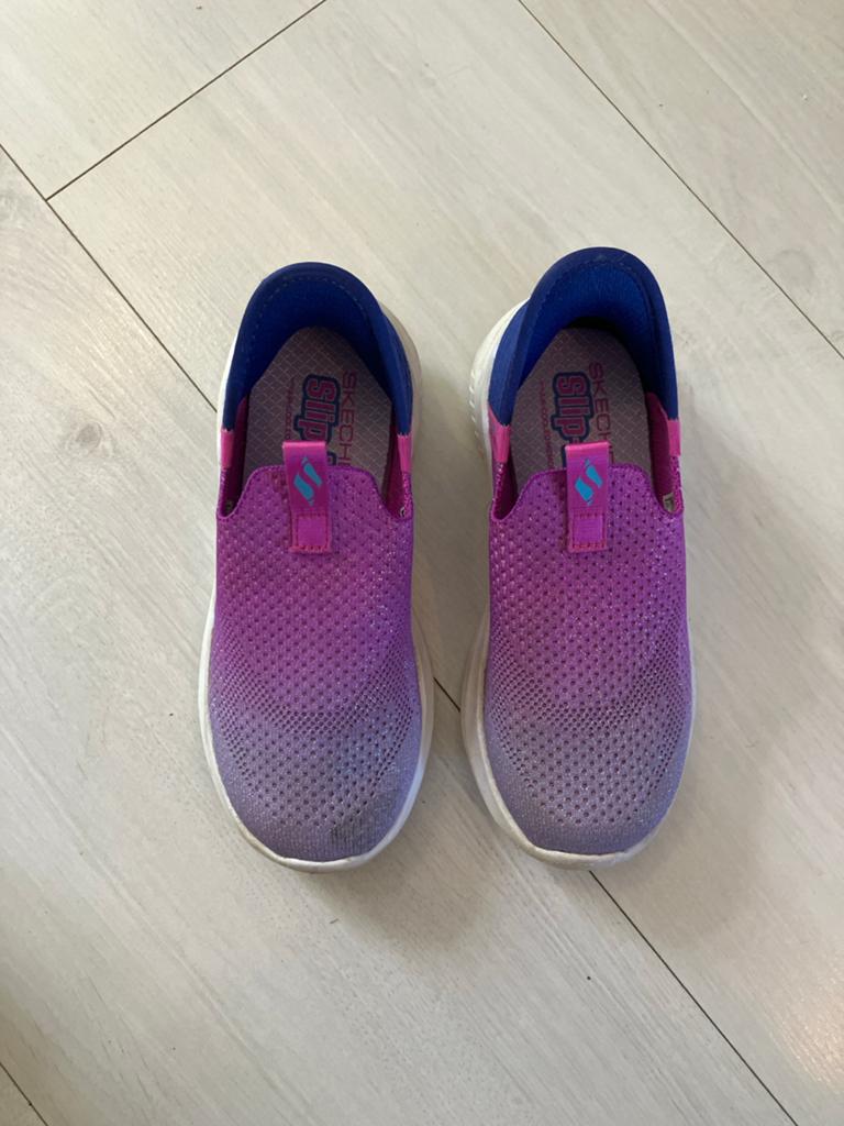 Skechers Slip-ins Sportschoenen Meisje Maat 25, Ophalen of Verzenden, Zo goed als nieuw, Meisje, Sportschoenen
