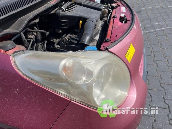 Koplamp rechts van een Suzuki Alto, Auto-onderdelen, Gebruikt, -, -, Ophalen of Verzenden