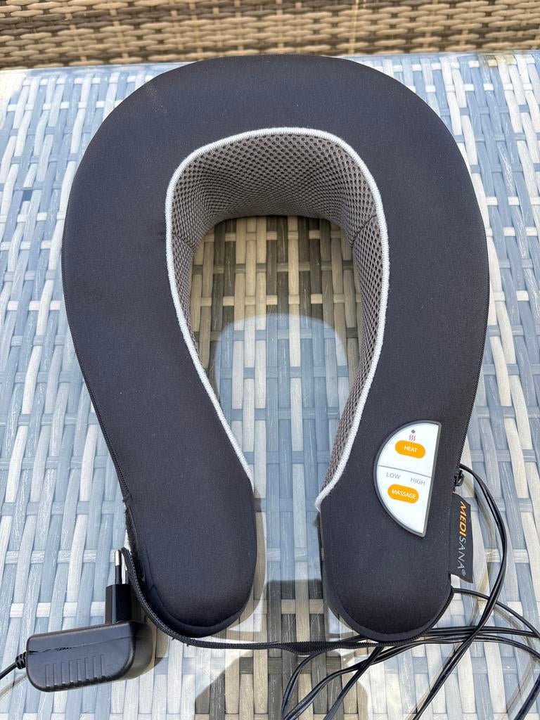 Medisana NM 865 Nek Massager met Warmtefunctie, Ophalen of Verzenden, Zo goed als nieuw, Apparaat