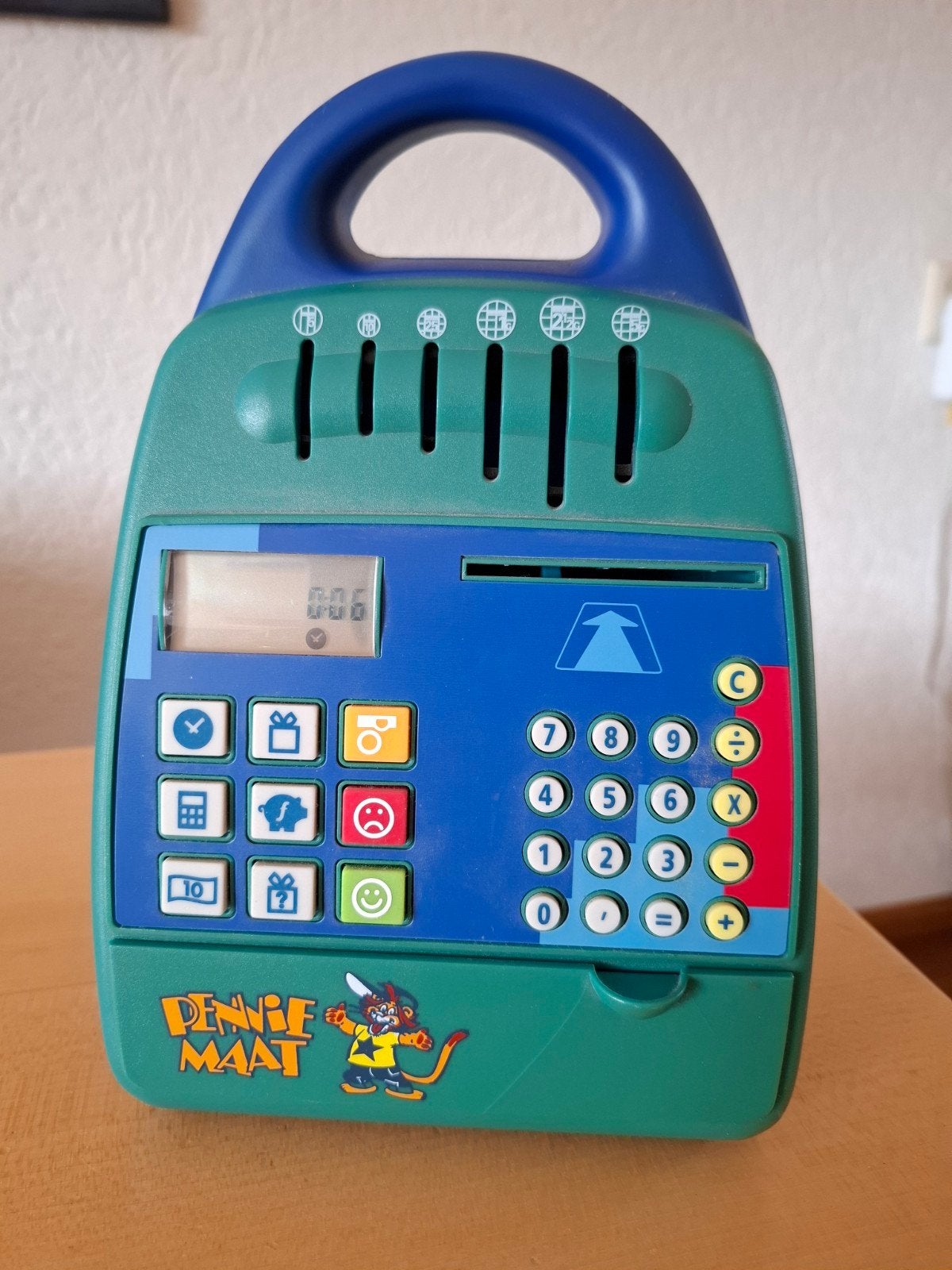 collectors item. Pennie Maat Postbank spaarpot met rekenmac, Ophalen, Zo goed als nieuw, Jongen of Meisje