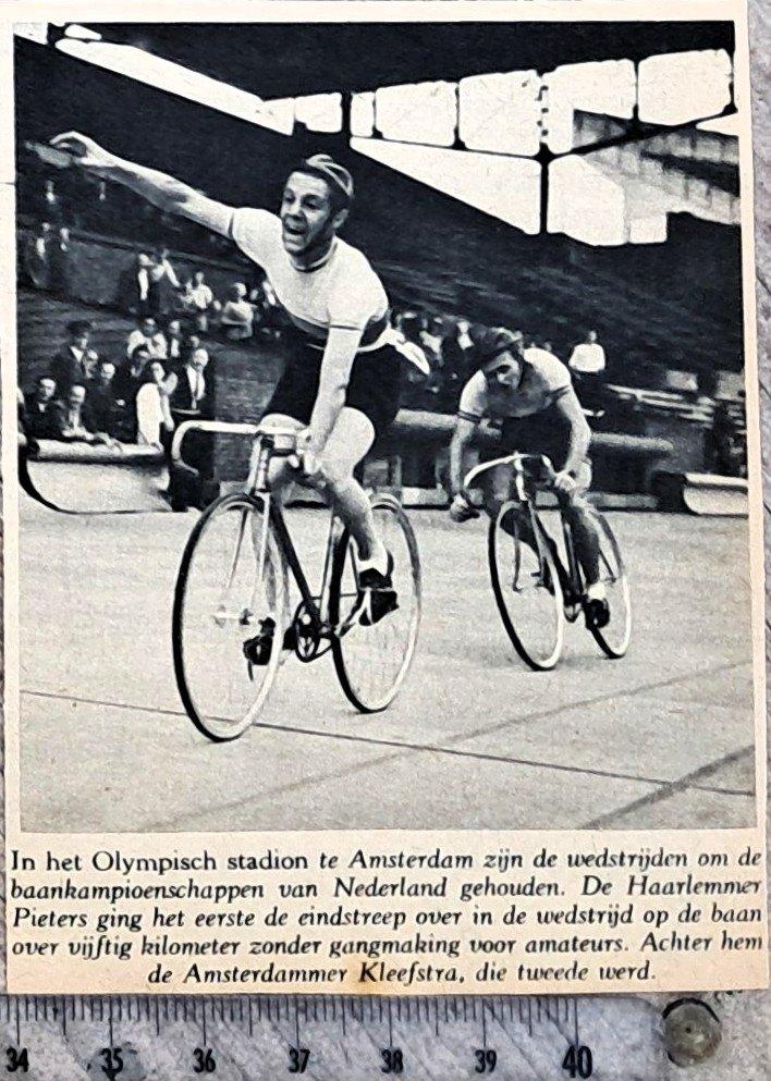 Amsterdam 1950; baanwielrennen in Olympisch stadion, Verzenden, 1940 tot 1960, Gebruikt, Overige onderwerpen