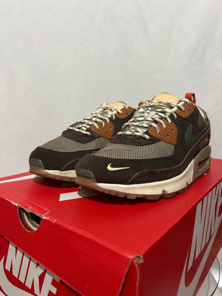 ALS NIEUW! Maat 41 - Nike Air Max 90 SE Baroque Brown, Bruin, Verzenden, Nike, Nike