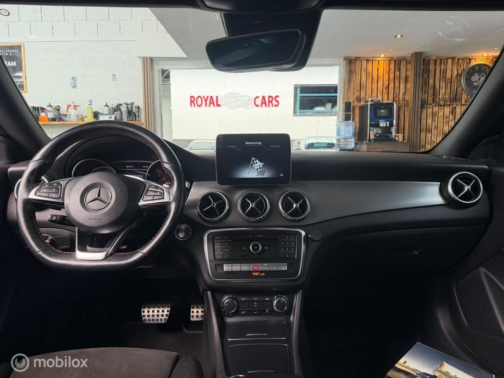 Mercedes CLA-klasse Shooting Brake 200 Prestige| Amg Line, Auto's, CLA, 730 kg, Gebruikt, Euro 6