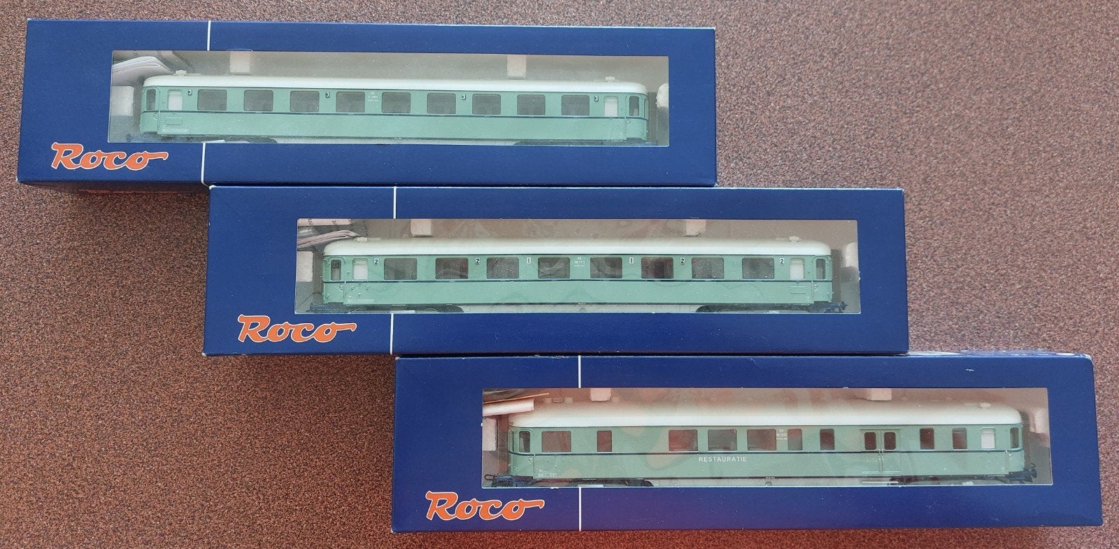 Roco 45760/1/2: driedelige set plan-D rijtuigen NS turquoise, Gelijkstroom, Ophalen of Verzenden, NS, Roco