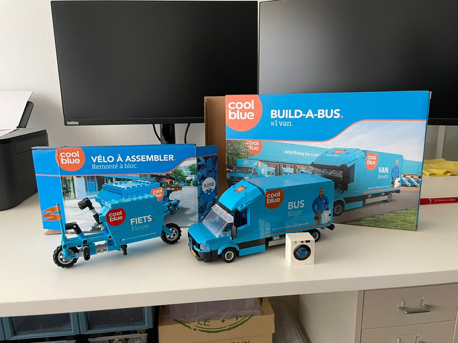 Bestelbus en bakfiets van Coolblue, Ophalen of Verzenden, Zo goed als nieuw
