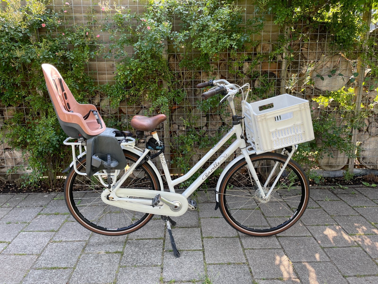 Gazelle Miss Grace wit, Fietsen en Brommers, Ophalen, Versnellingen, 56 cm of meer, Zo goed als nieuw